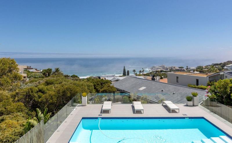 4 Bedroom Property for Sale in Llandudno Western Cape